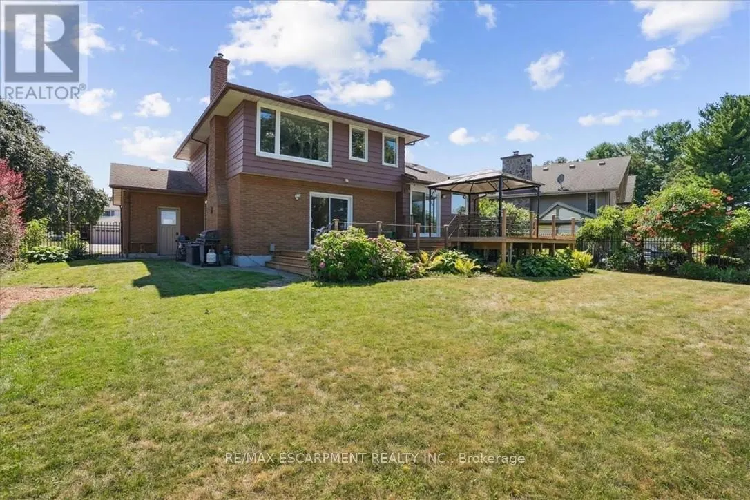 93 WESTGATE PARK DRIVE
