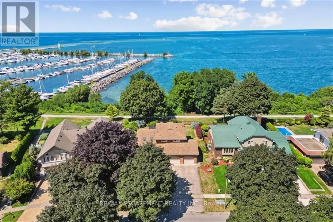 93 WESTGATE PARK DRIVE