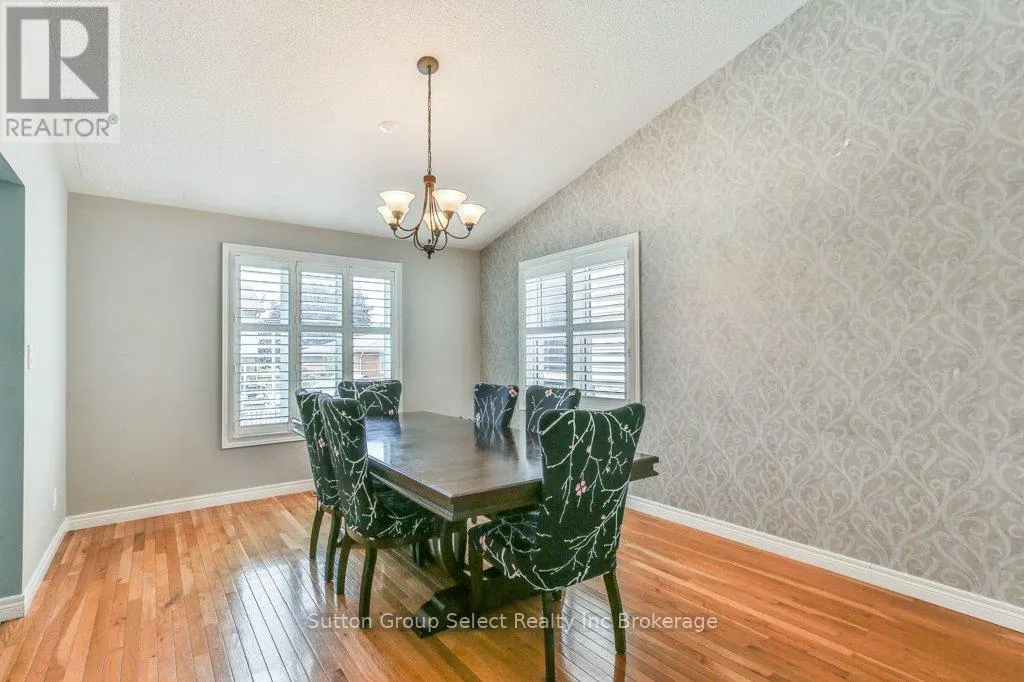 21 HERON AVENUE