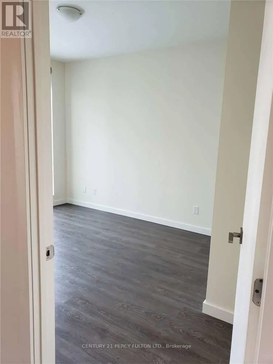 617 - 690 KING STREET W