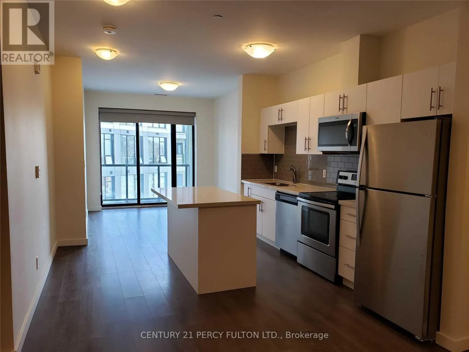 617 - 690 KING STREET W