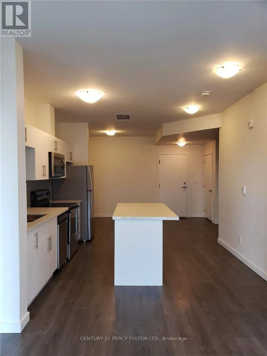 617 - 690 KING STREET W