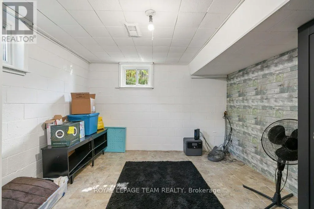 24 BEACH AVENUE