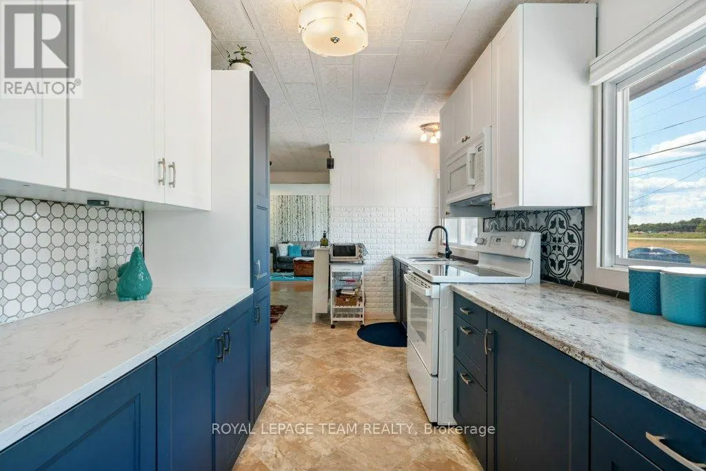 24 BEACH AVENUE