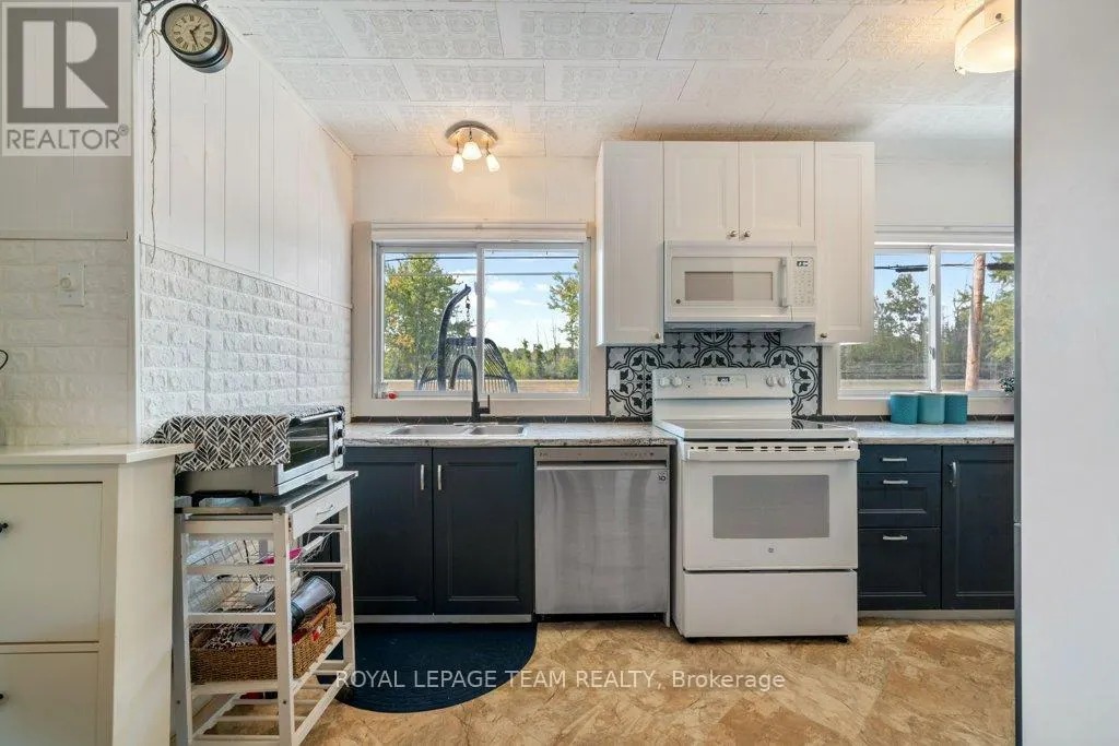 24 BEACH AVENUE