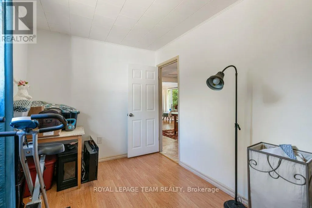 24 BEACH AVENUE