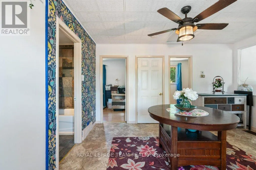 24 BEACH AVENUE