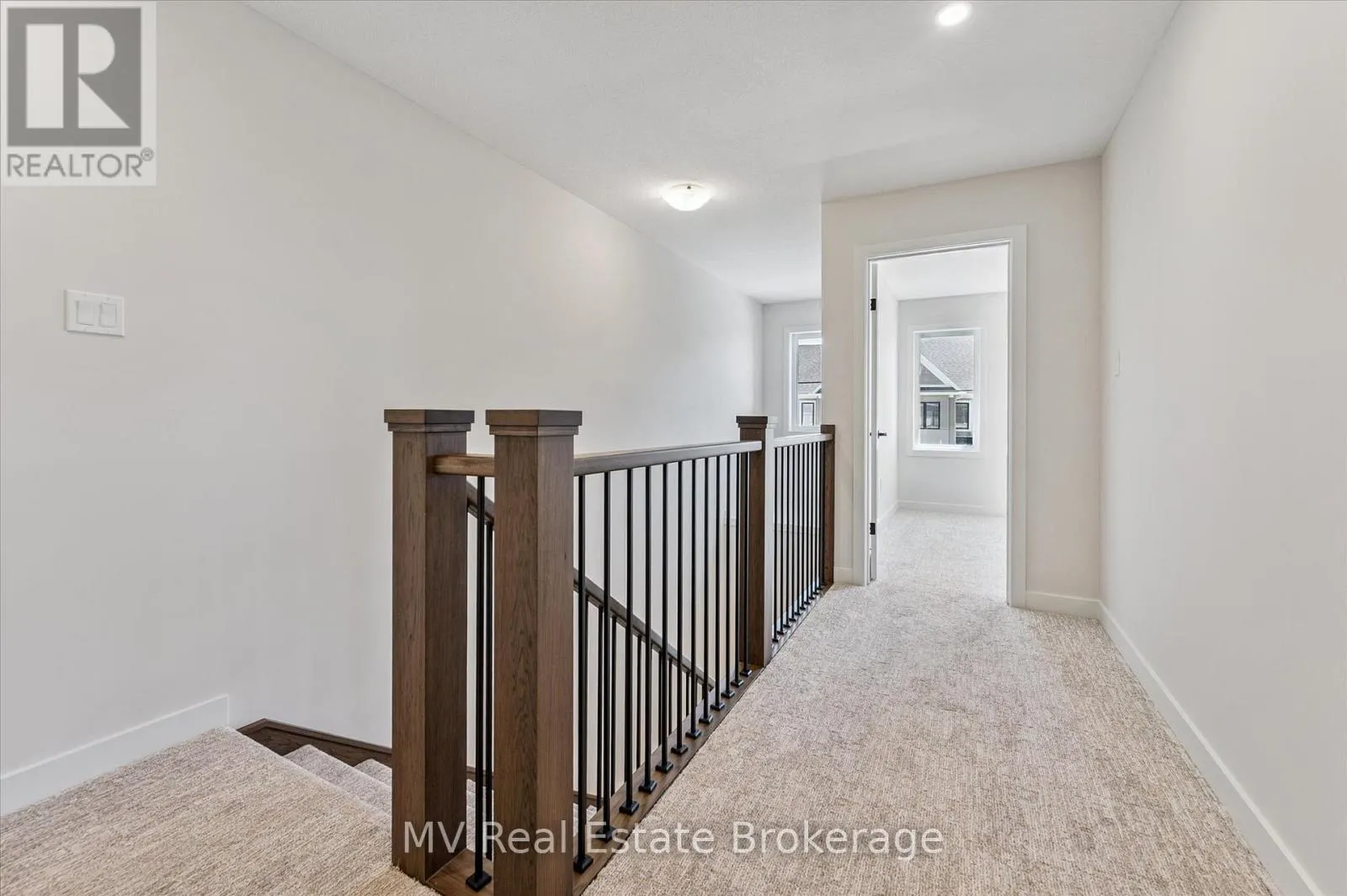 46 FIELDSTONE LANE PRIVATE