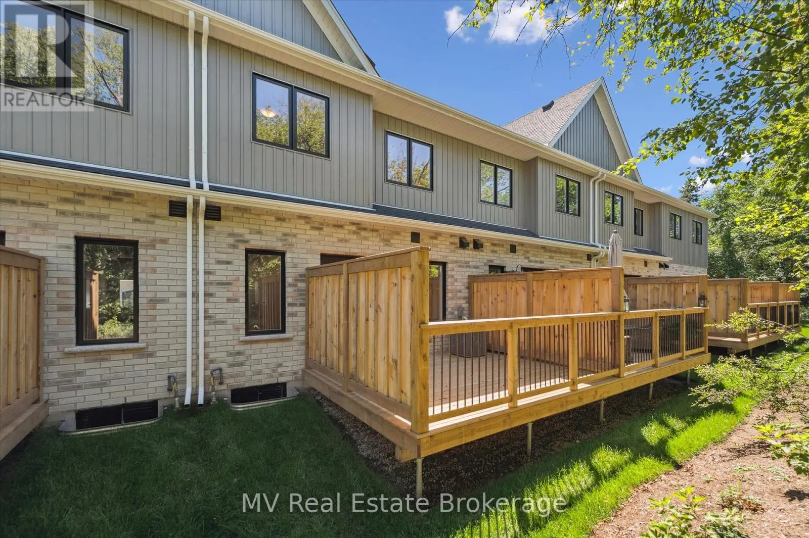 46 FIELDSTONE LANE PRIVATE