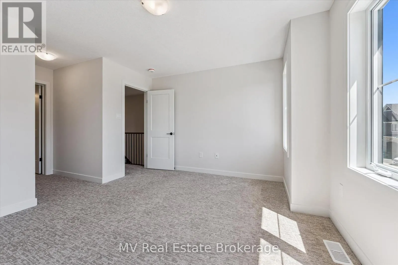 46 FIELDSTONE LANE PRIVATE