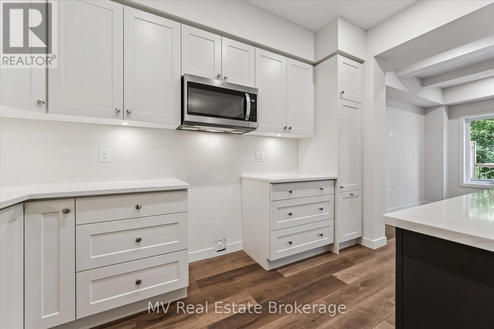 46 FIELDSTONE LANE PRIVATE