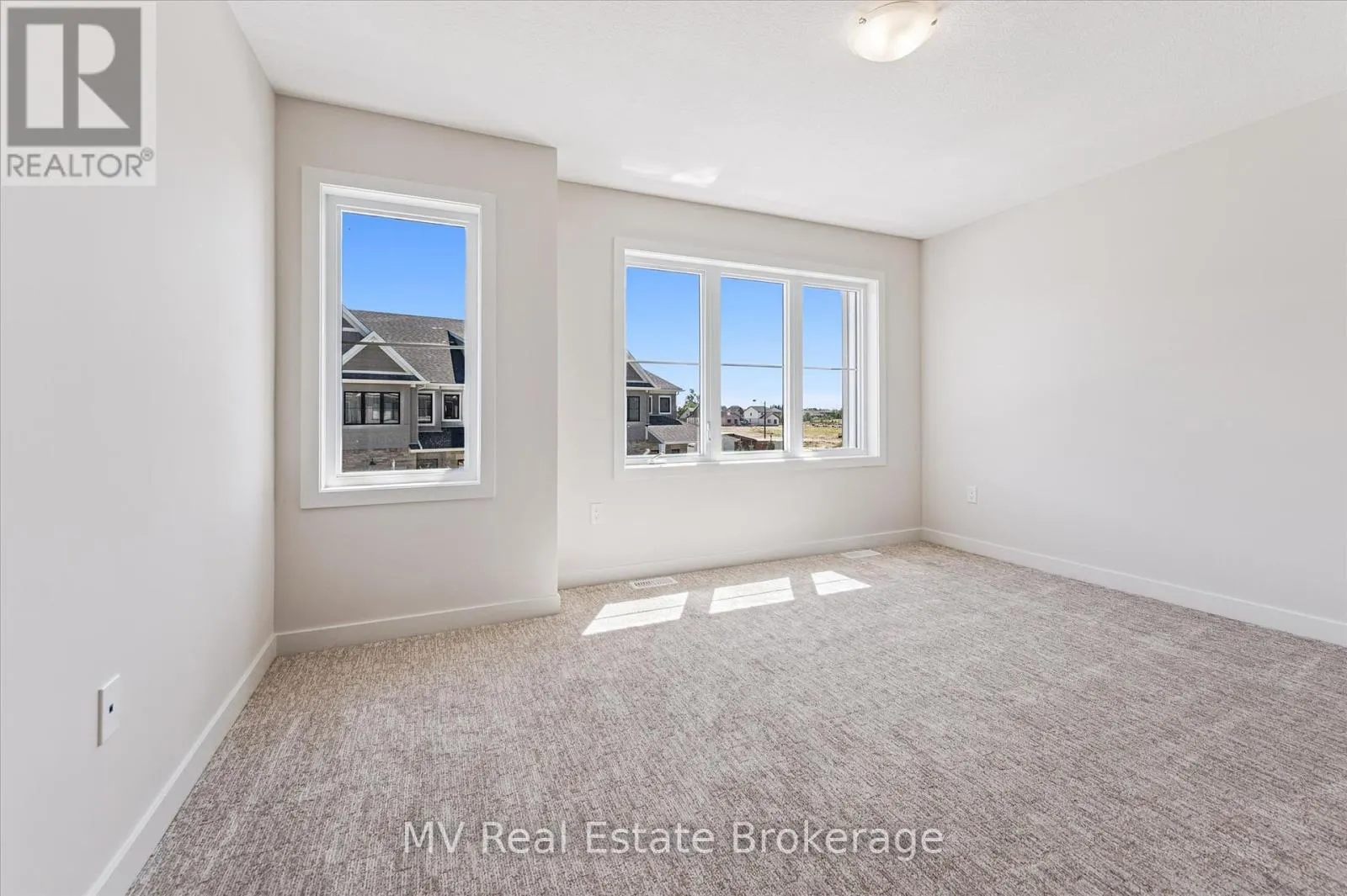 46 FIELDSTONE LANE PRIVATE