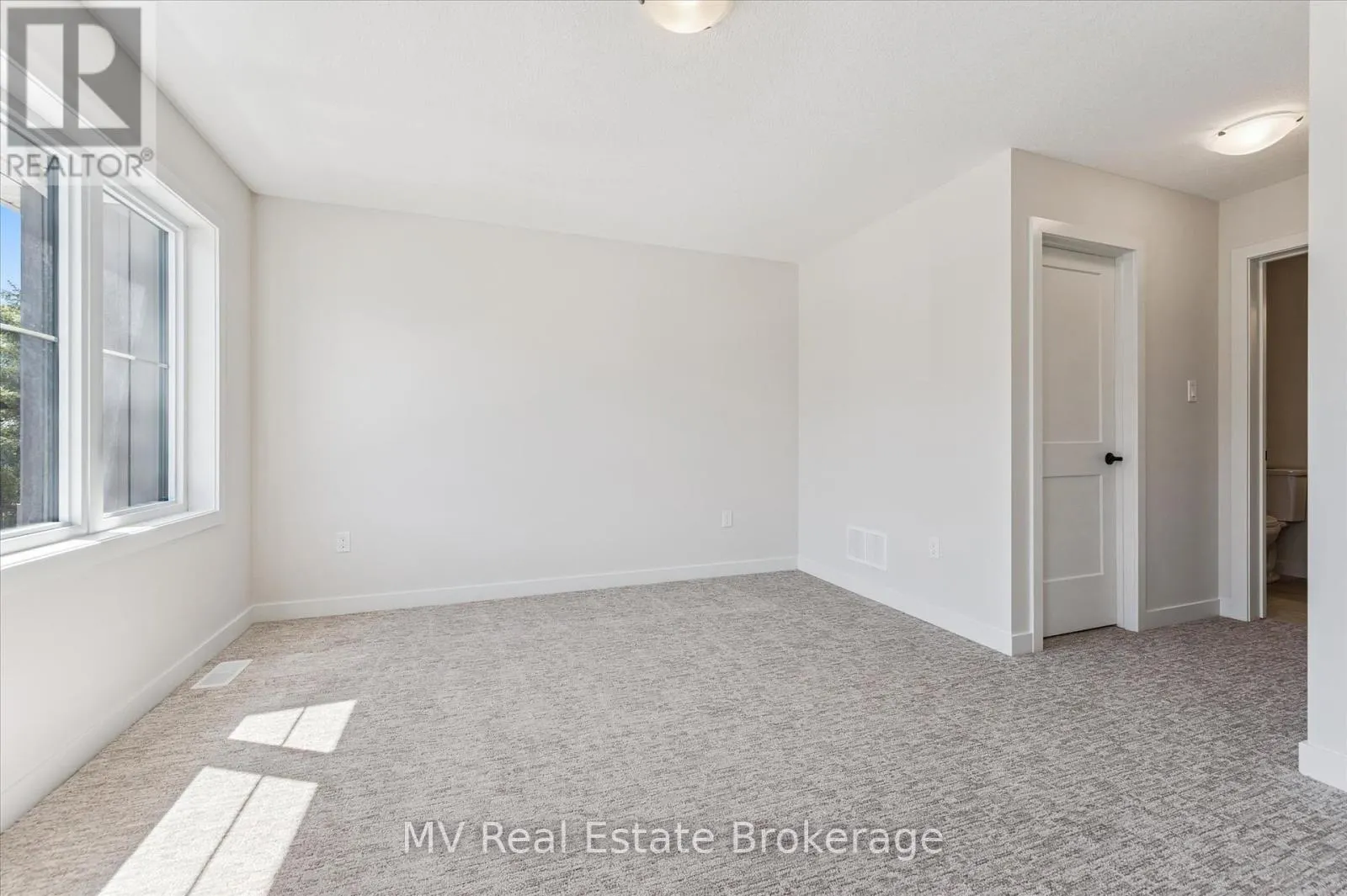46 FIELDSTONE LANE PRIVATE