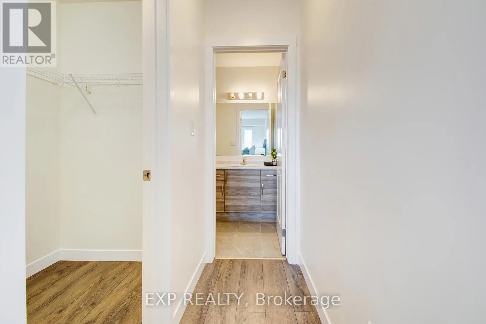 E - 150 ROCHEFORT STREET