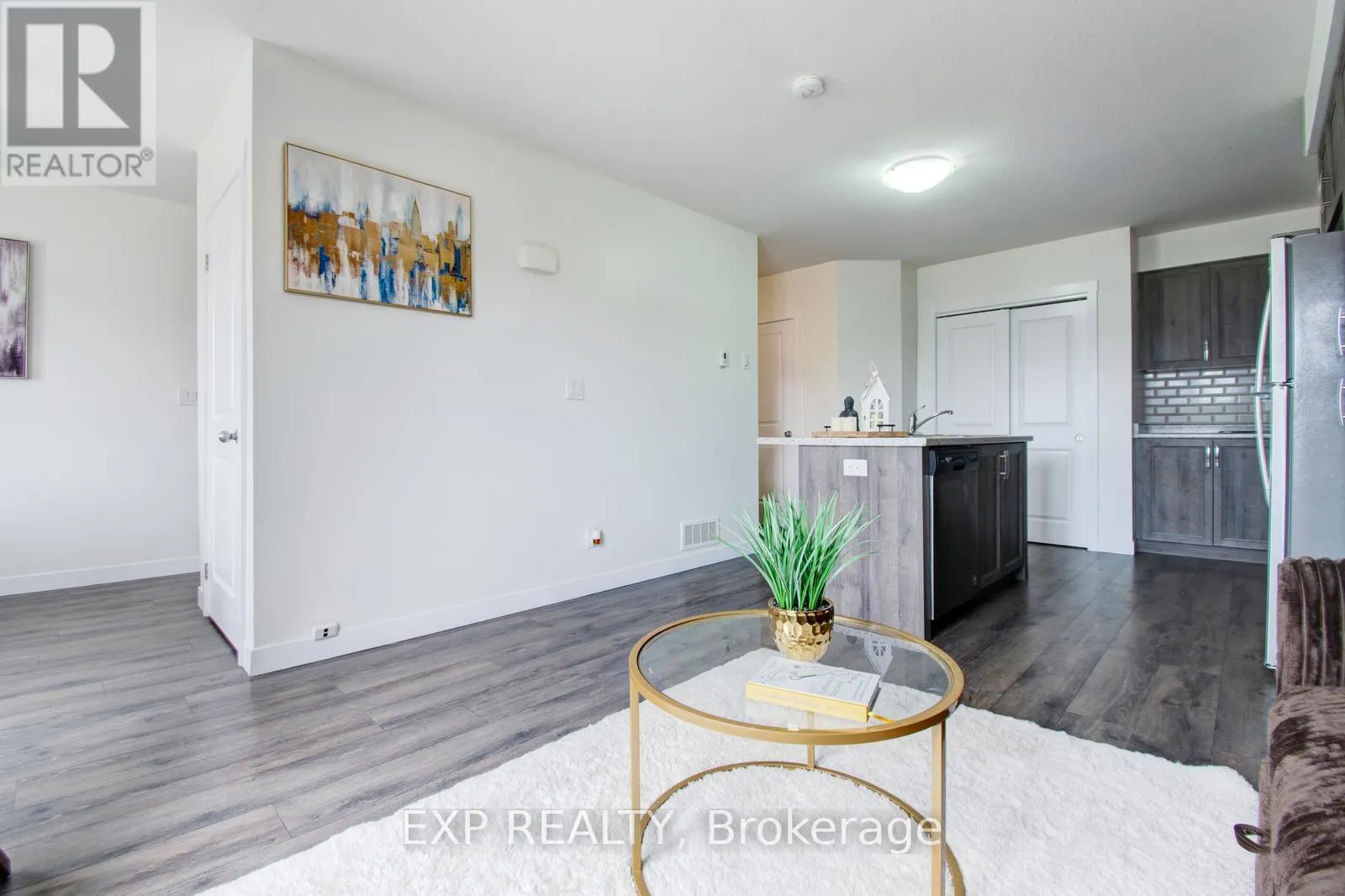 E - 150 ROCHEFORT STREET