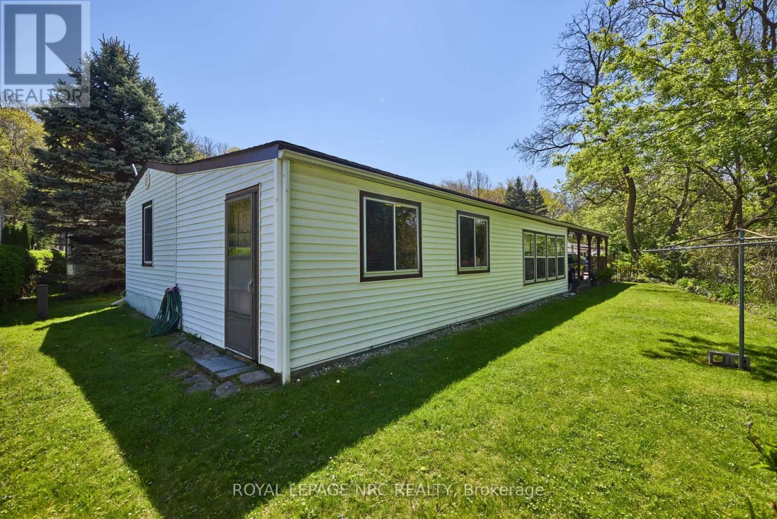 240 - 23 FOUR MILE CREEK ROAD, #240