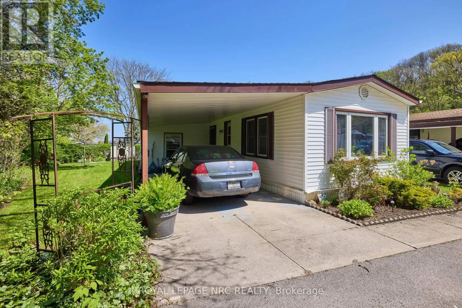 240 - 23 FOUR MILE CREEK ROAD, #240