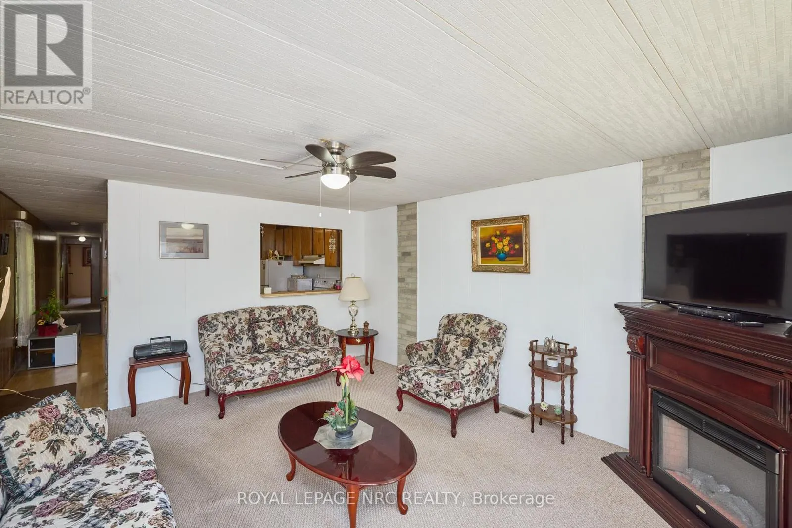 240 - 23 FOUR MILE CREEK ROAD, #240