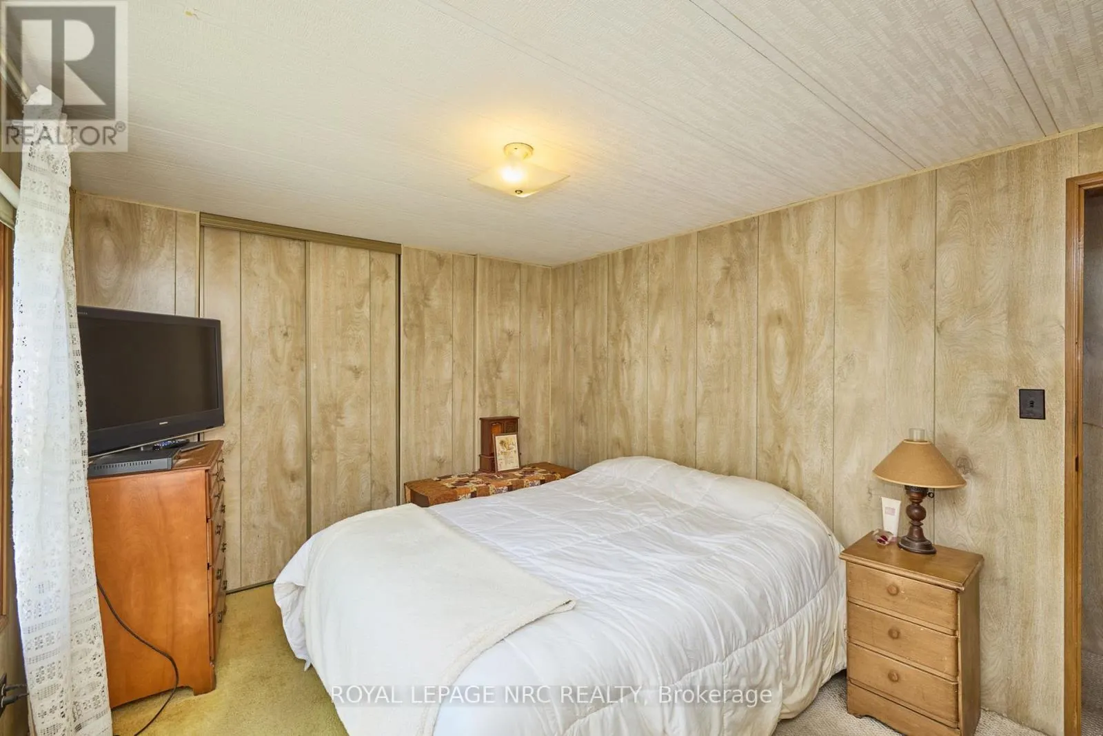 240 - 23 FOUR MILE CREEK ROAD, #240