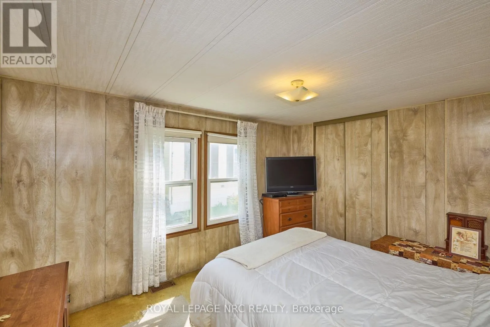 240 - 23 FOUR MILE CREEK ROAD, #240