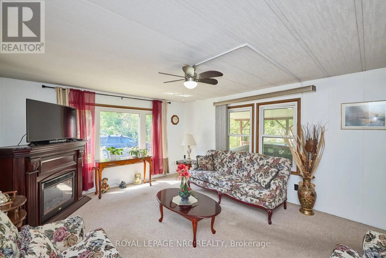 240 - 23 FOUR MILE CREEK ROAD, #240