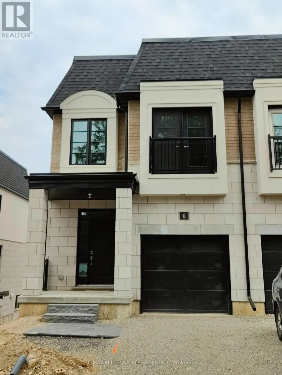 6 - 143 ELGIN STREET N
