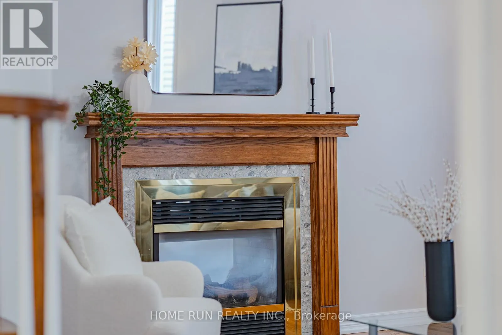 15 CHELTONIA WAY
