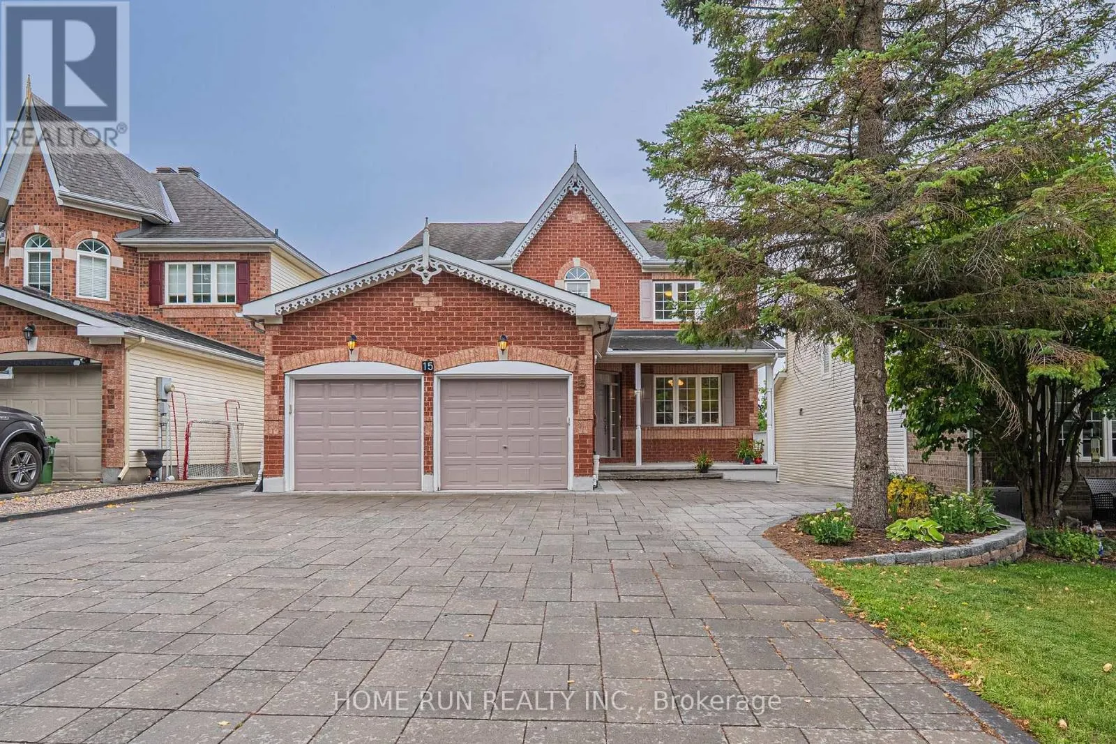 15 CHELTONIA WAY