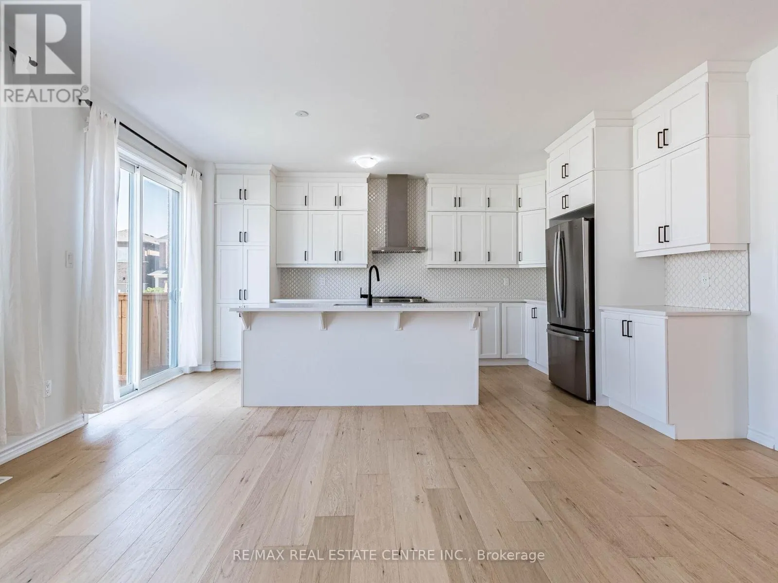 71 ROUTLEY STREET