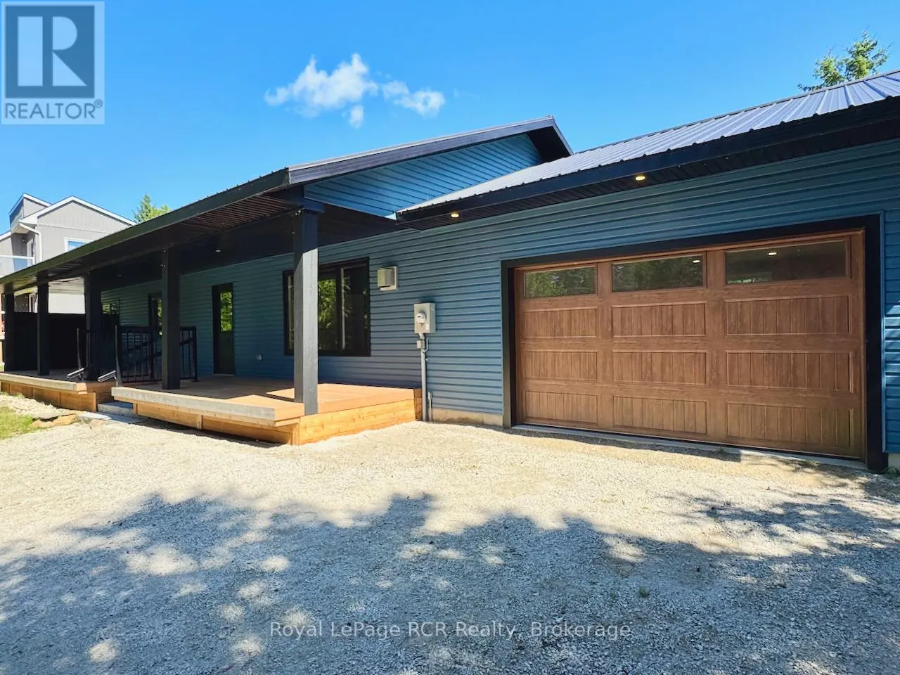 53 BAYWATCH DRIVE