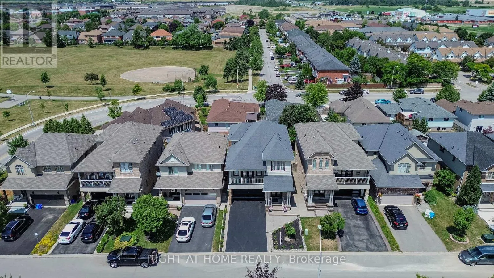 12 BANKFIELD CRESCENT