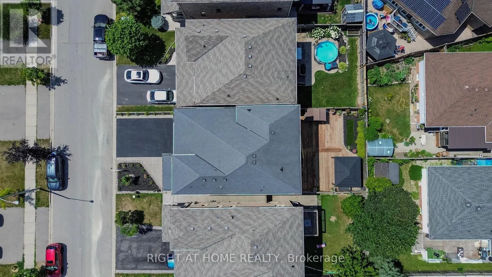 12 BANKFIELD CRESCENT