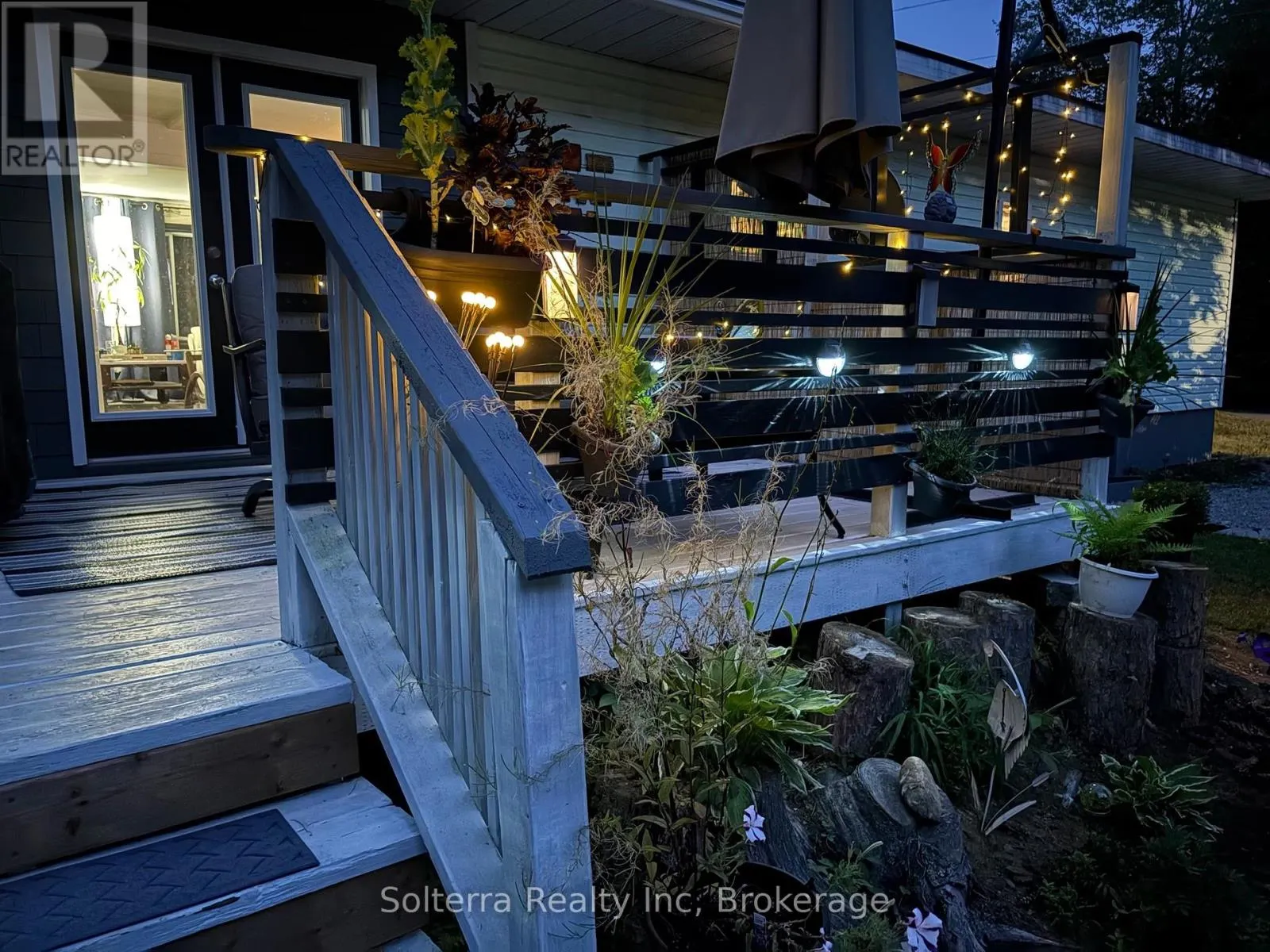 UNIT 402 - 1713 HIGHWAY 11, SOUTH S, #Unit 402