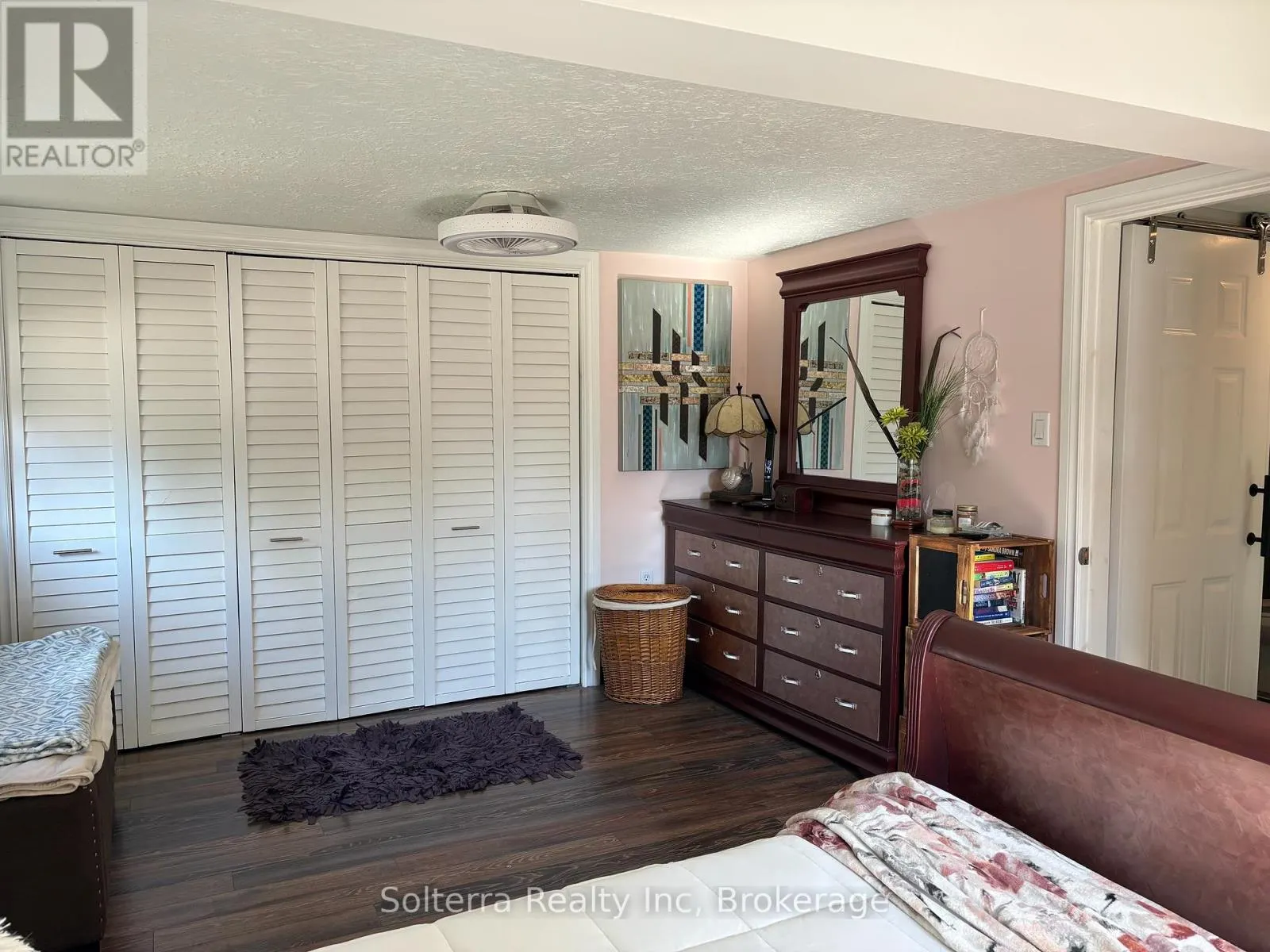 UNIT 402 - 1713 HIGHWAY 11, SOUTH S, #Unit 402