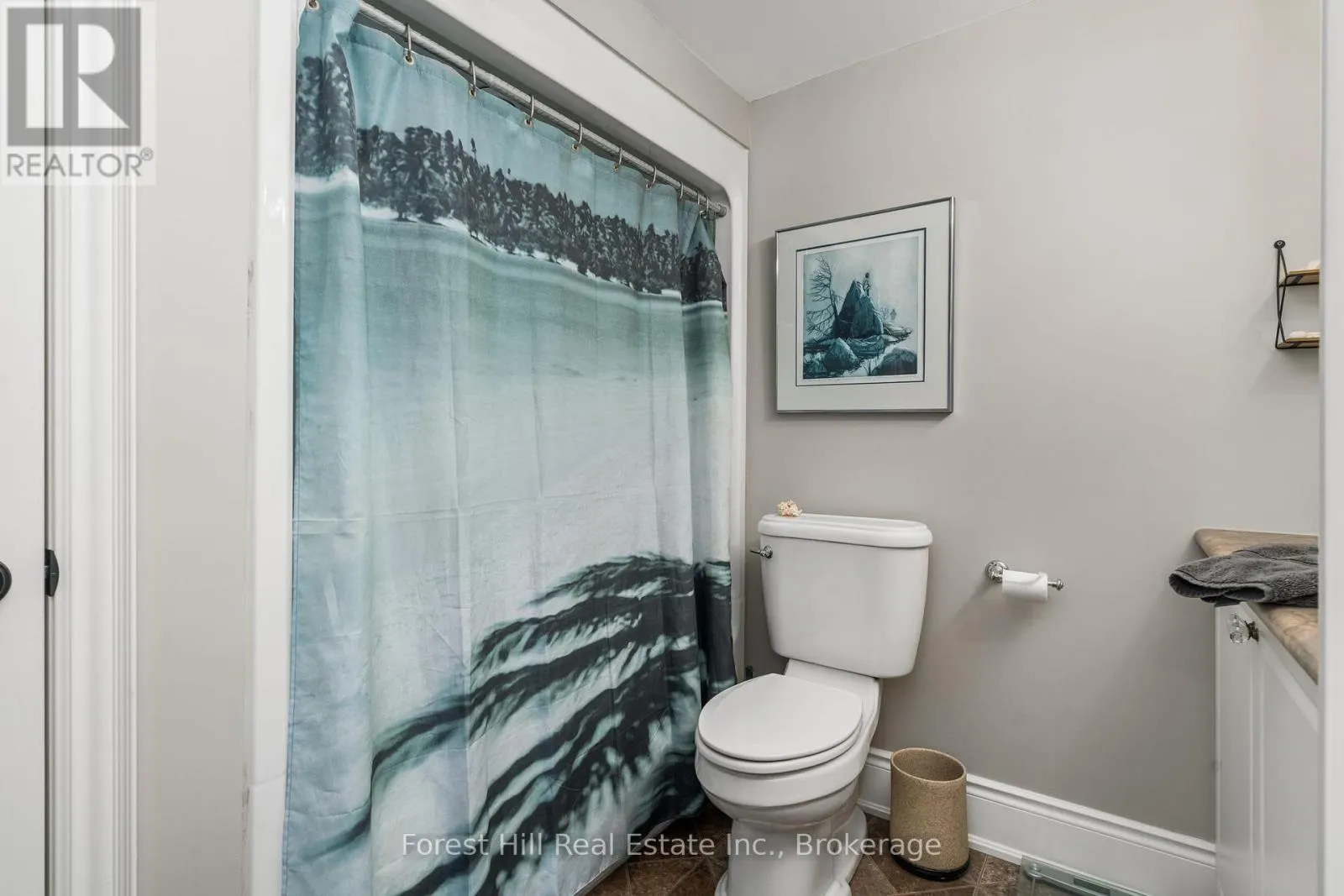 204 - 391C MANITOBA STREET, #204