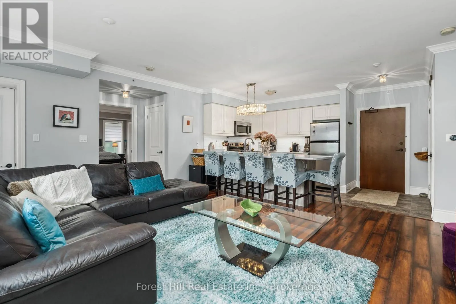 204 - 391C MANITOBA STREET, #204