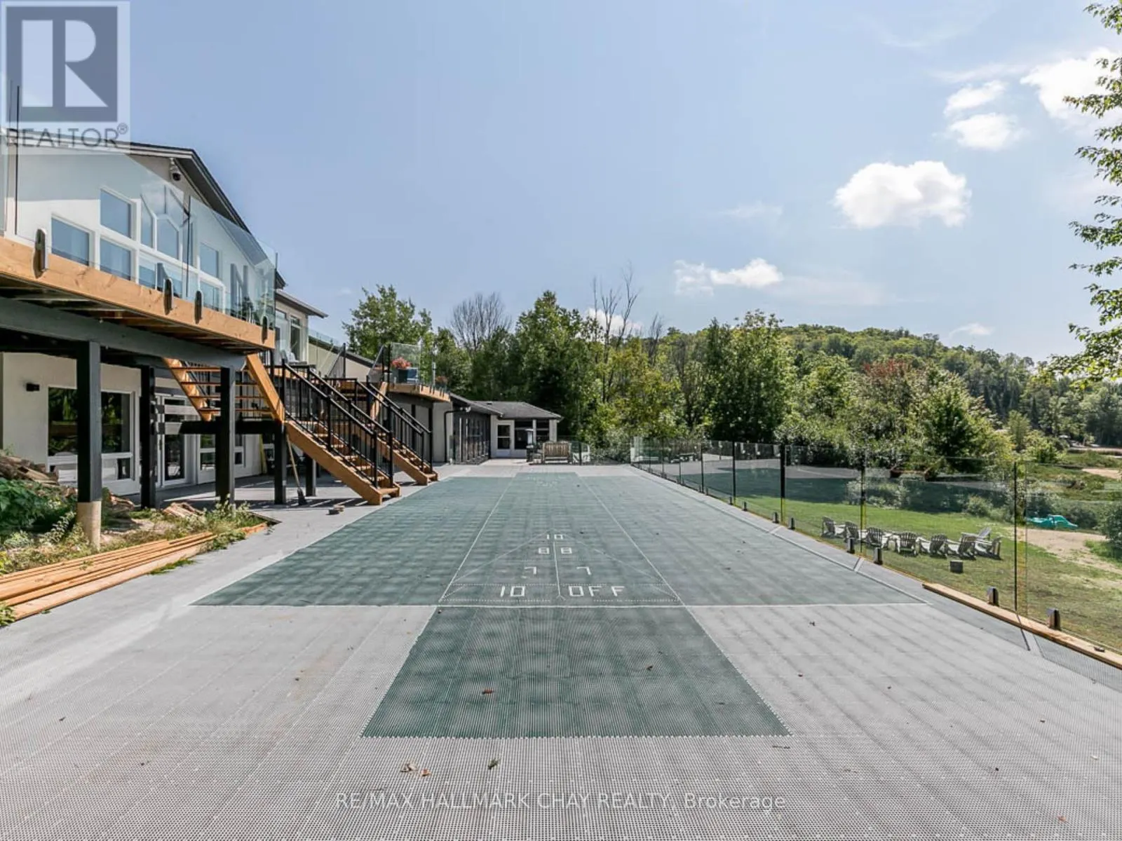 2318 PICKEREL & JACK LAKE ROAD