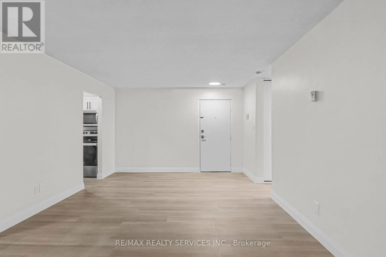 305 - 4218 PORTAGE ROAD