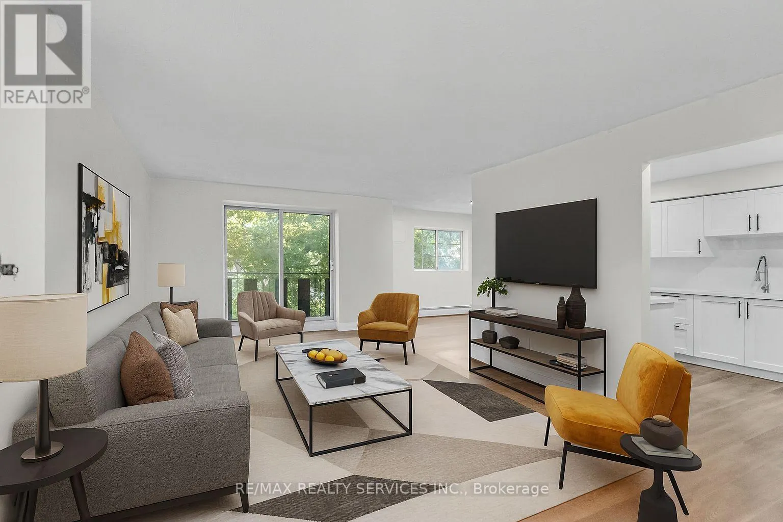 305 - 4218 PORTAGE ROAD
