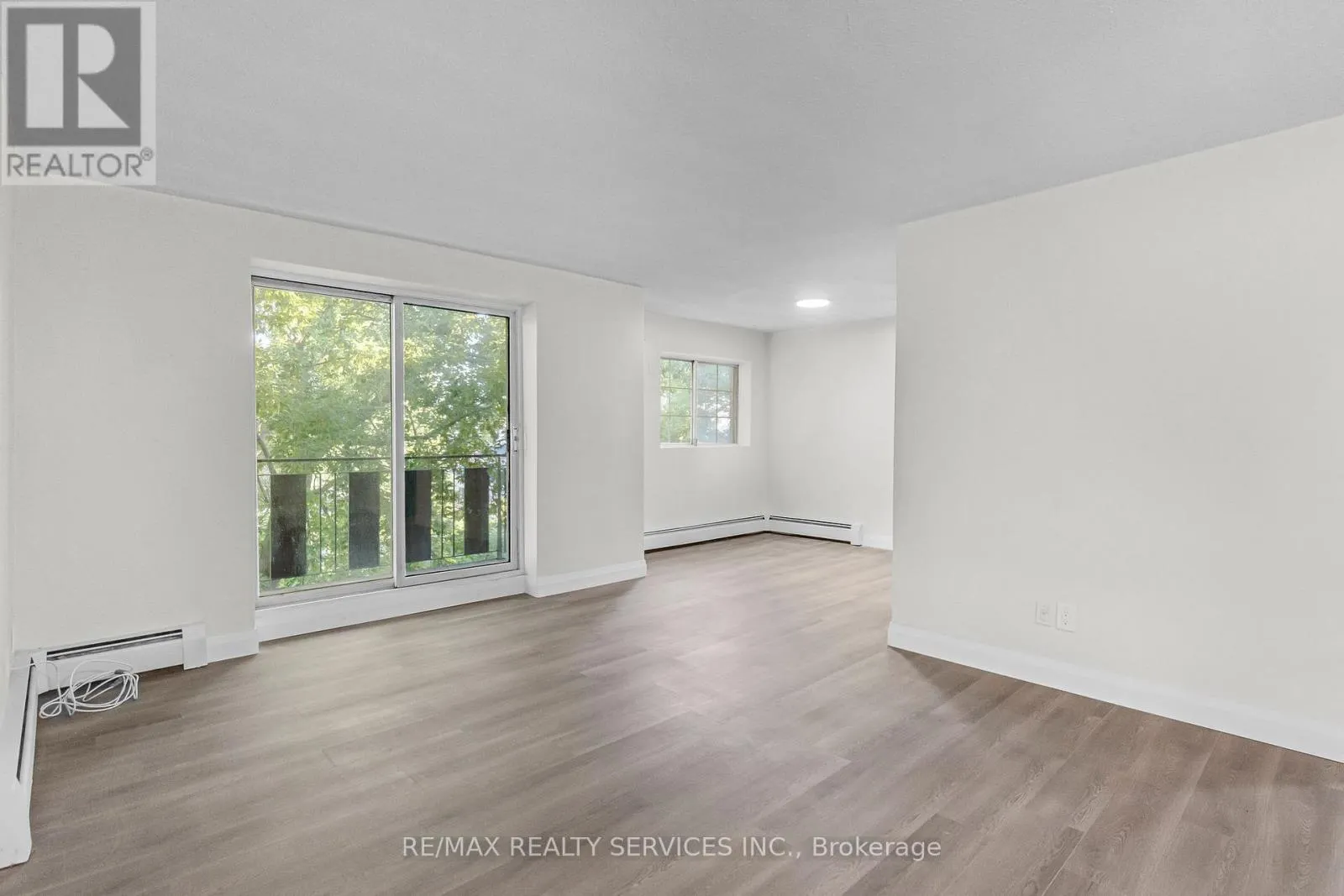 305 - 4218 PORTAGE ROAD