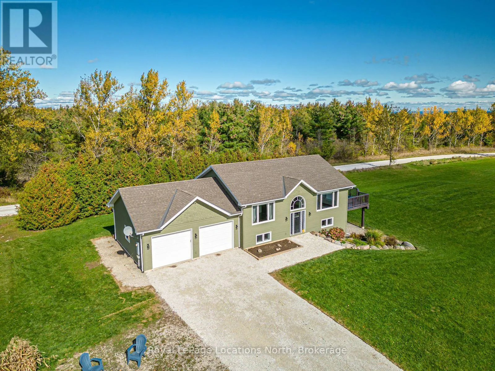807151 25 SIDE ROAD