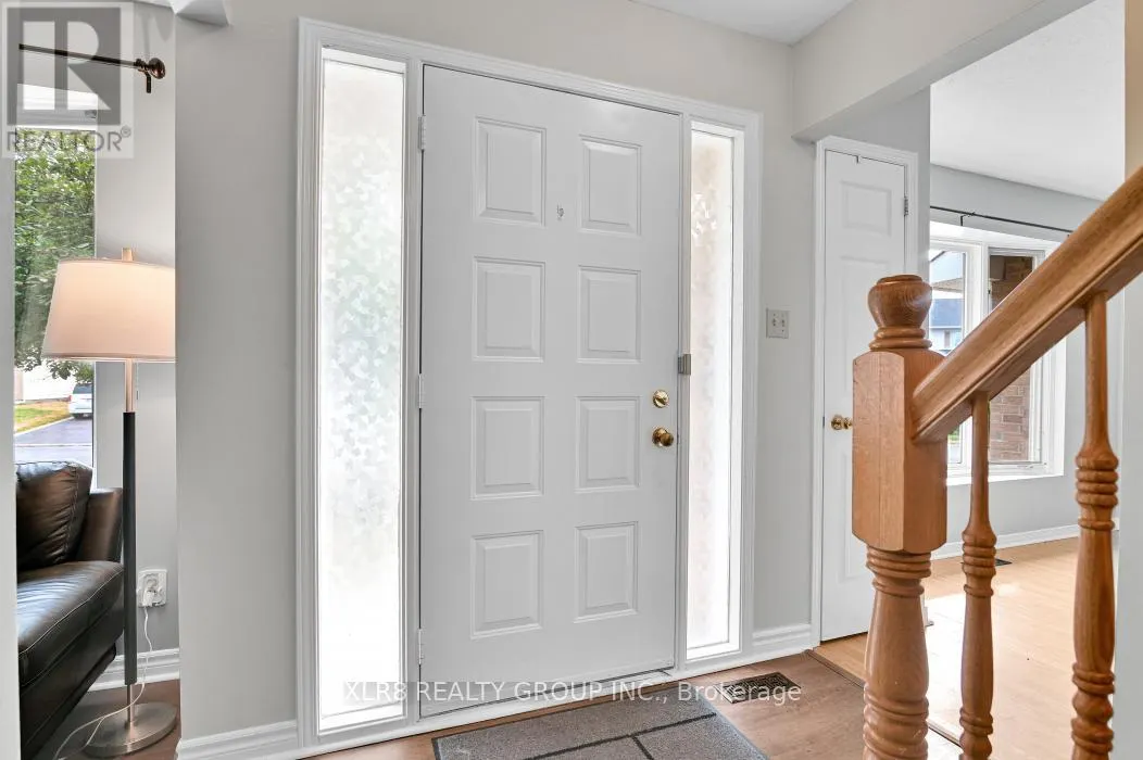 12 JOHN SIDNEY CRESCENT