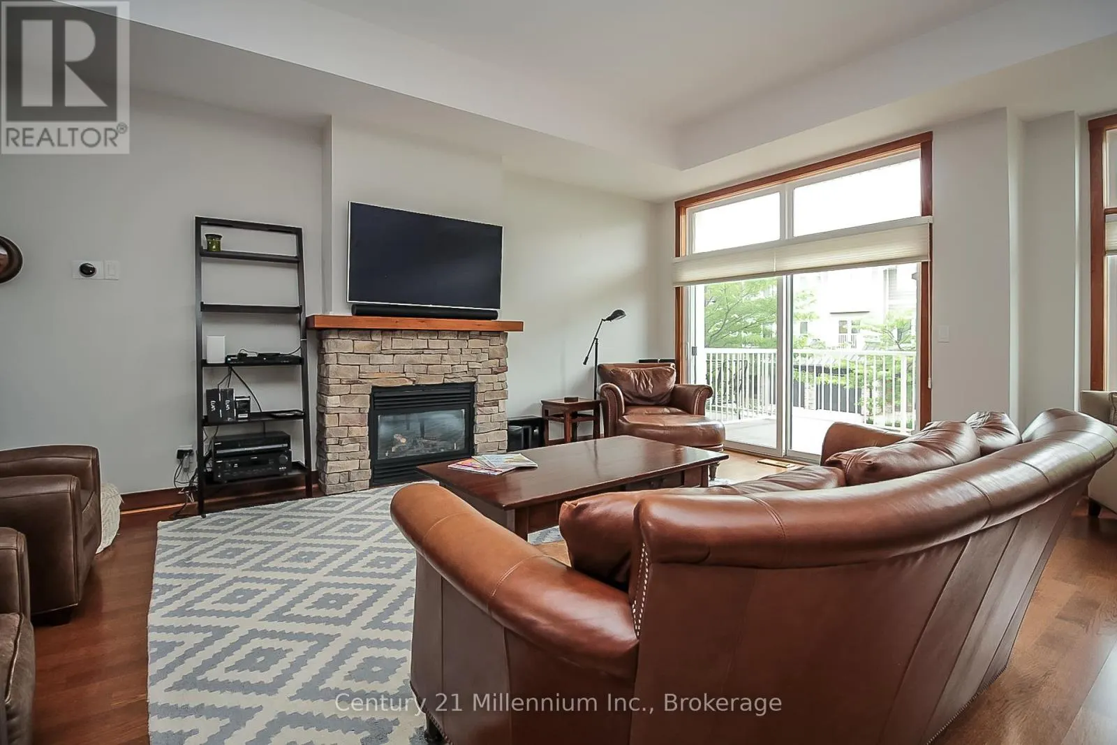 7 - 104 FARM GATE ROAD, #7