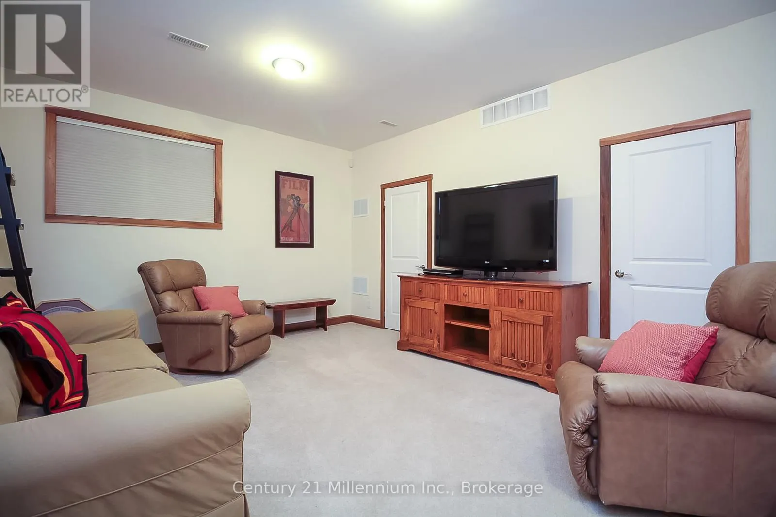 7 - 104 FARM GATE ROAD, #7