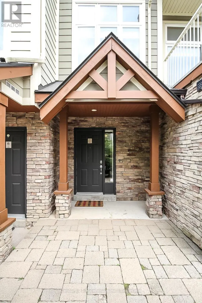 7 - 104 FARM GATE ROAD, #7