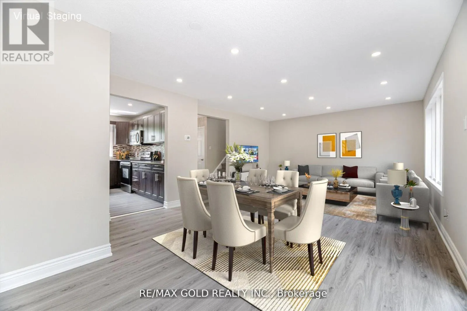212 CEDARWOODS CRESCENT