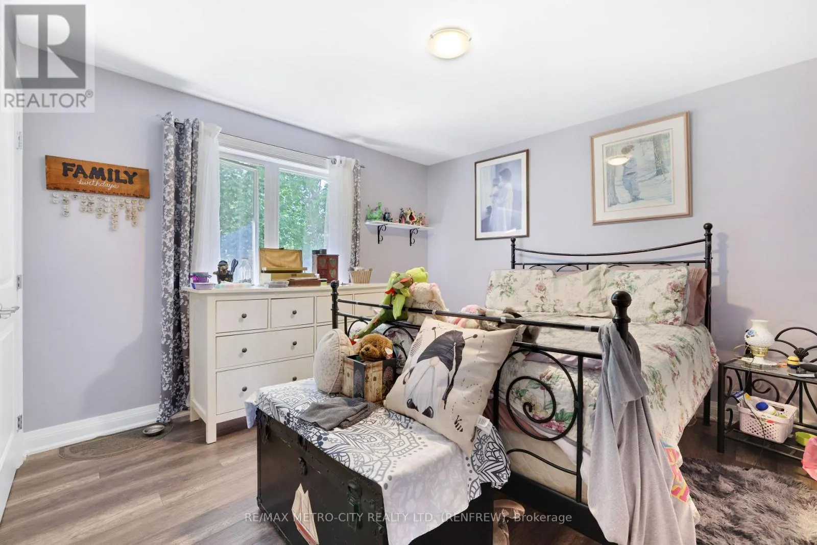 2457 BURNSTOWN ROAD