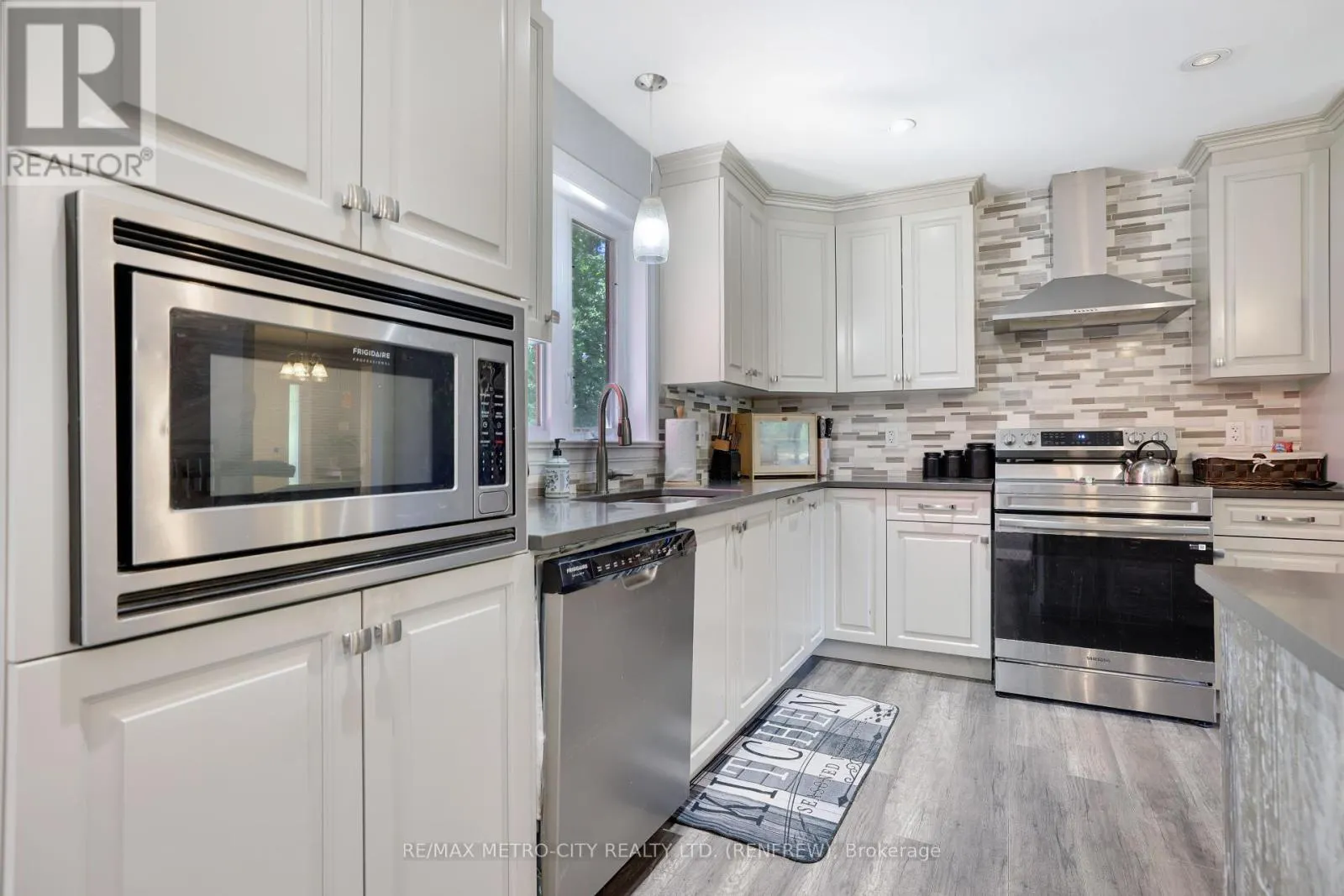 2457 BURNSTOWN ROAD