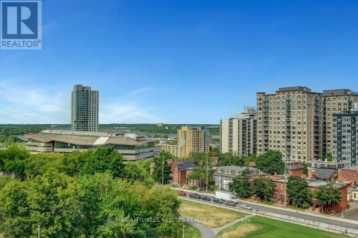 1103 - 500 LAURIER AVENUE W