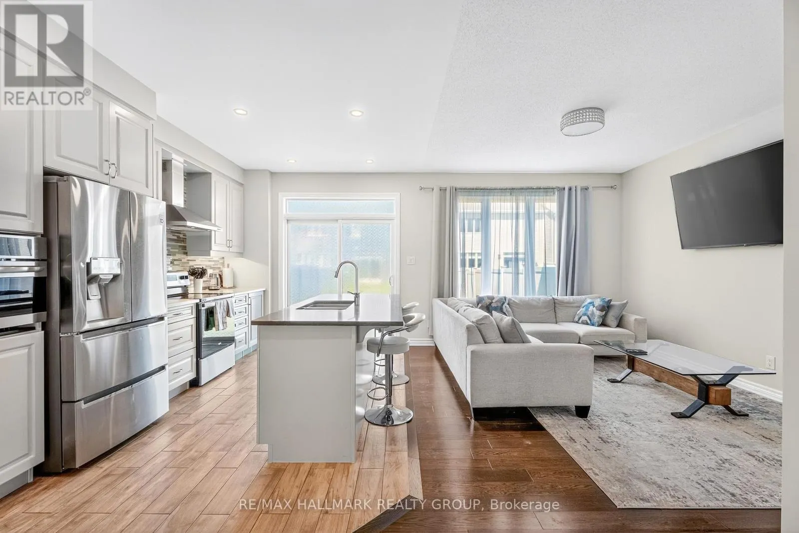 115 PICTOU CRESCENT